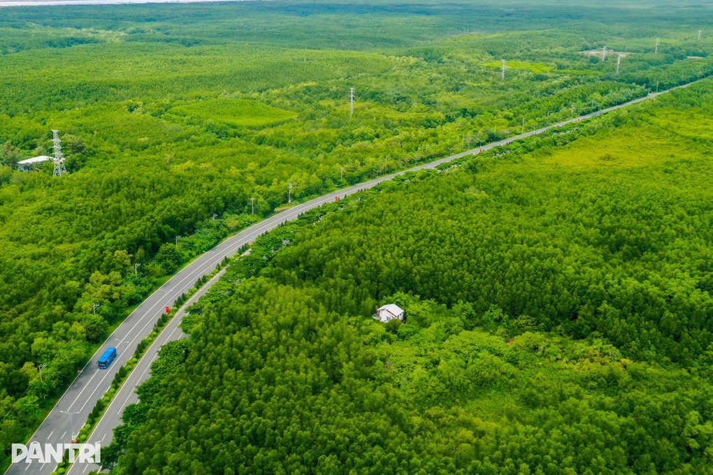 Siết tiêu chuẩn môi trường, mở khóa dòng vốn cho đô thị xanh - 1