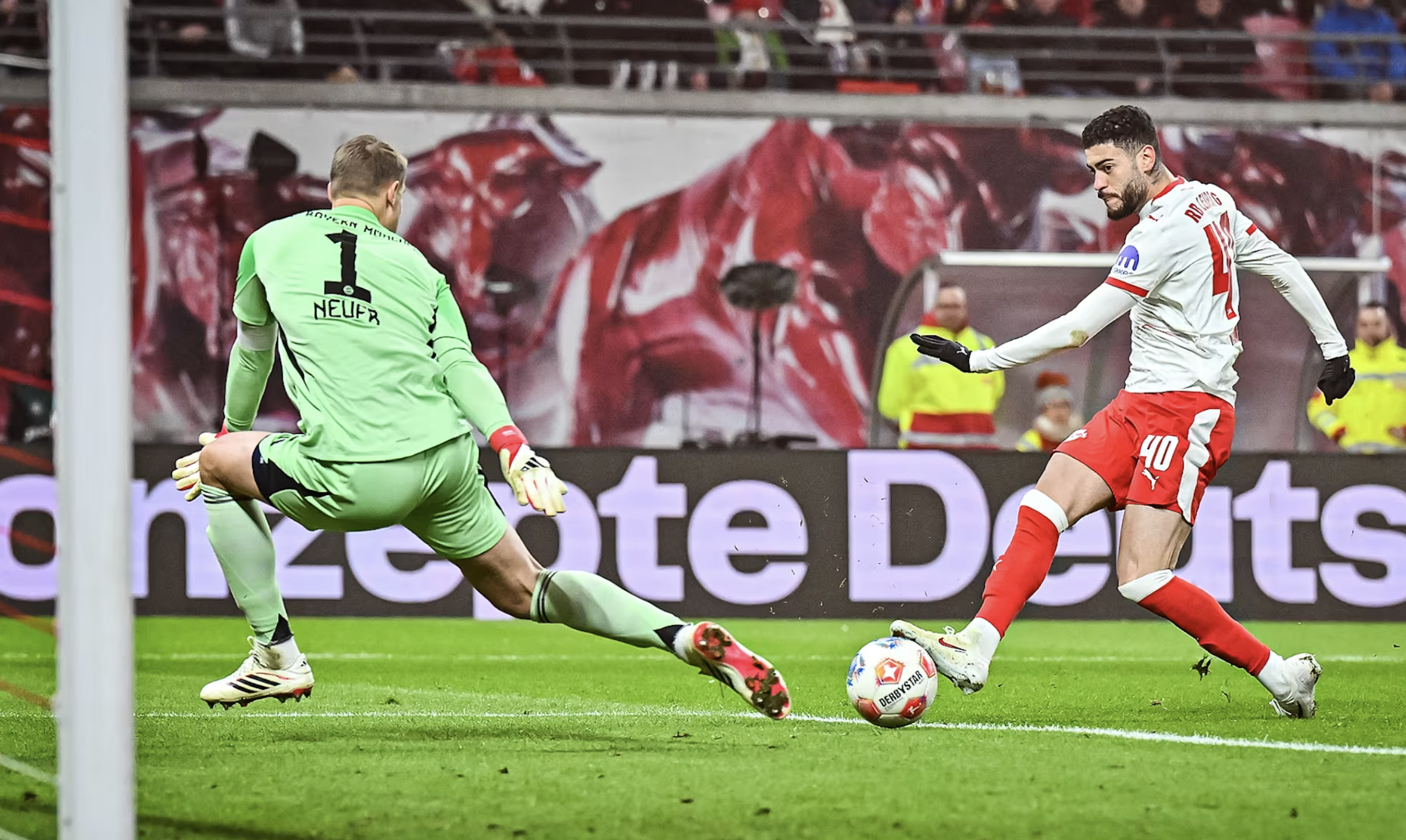 Siêu dự bị Olise tỏa sáng, Bayern Munich thắng 