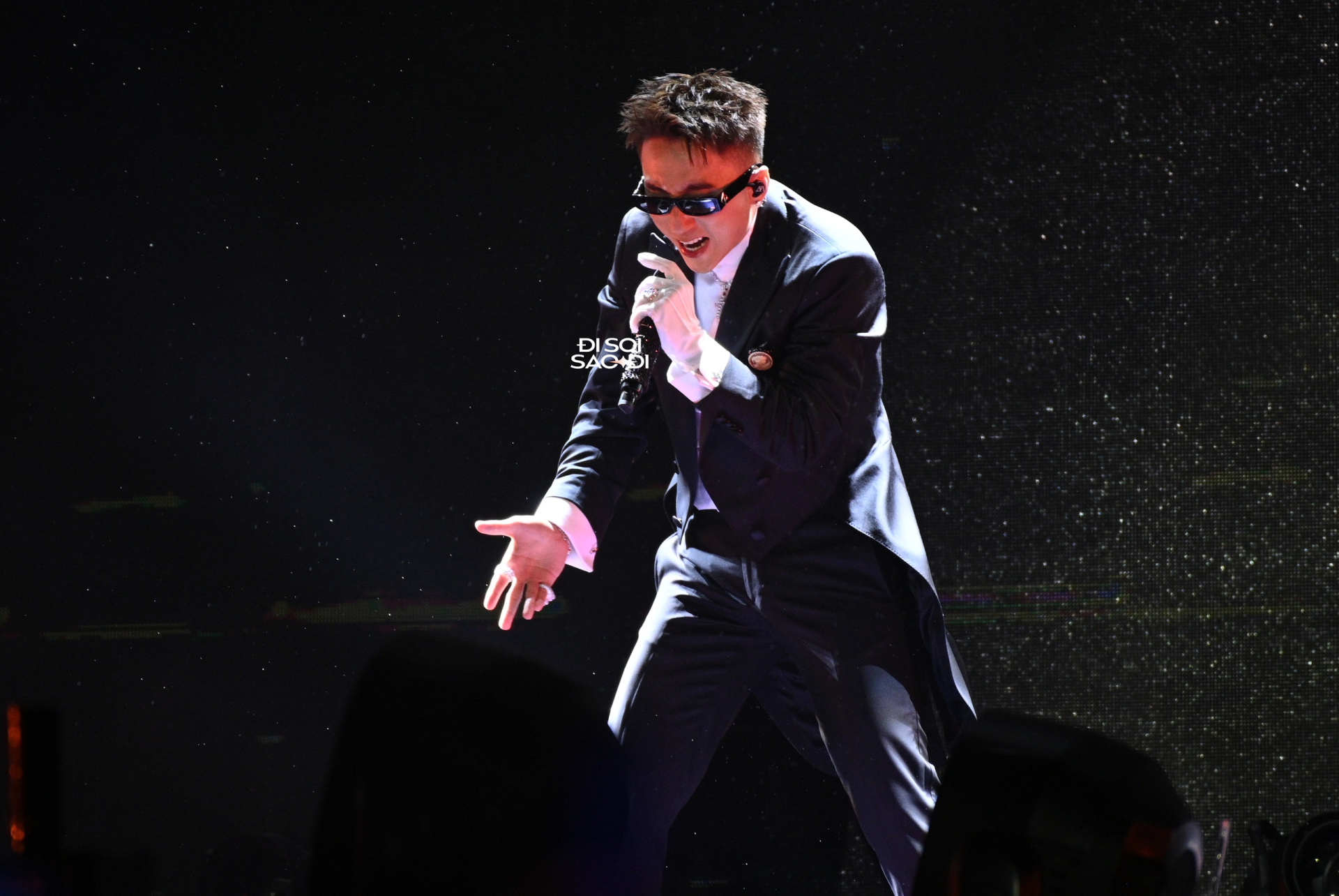 Sơn Tùng M-TP giao diện như lão hoá ngược, tự nhận quay lại 2013 nhưng “cấn” 1 điều- Ảnh 5.