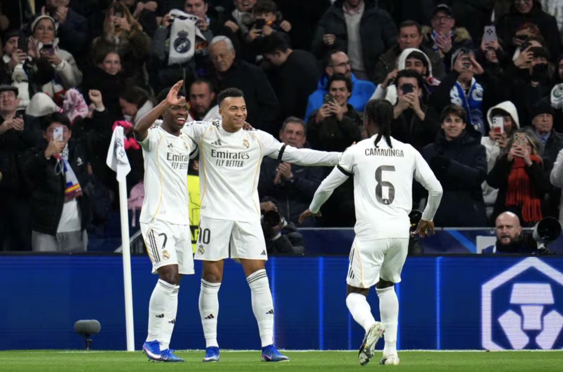 Song sat Vinicius – Mbappe lap cong Real Madrid thang