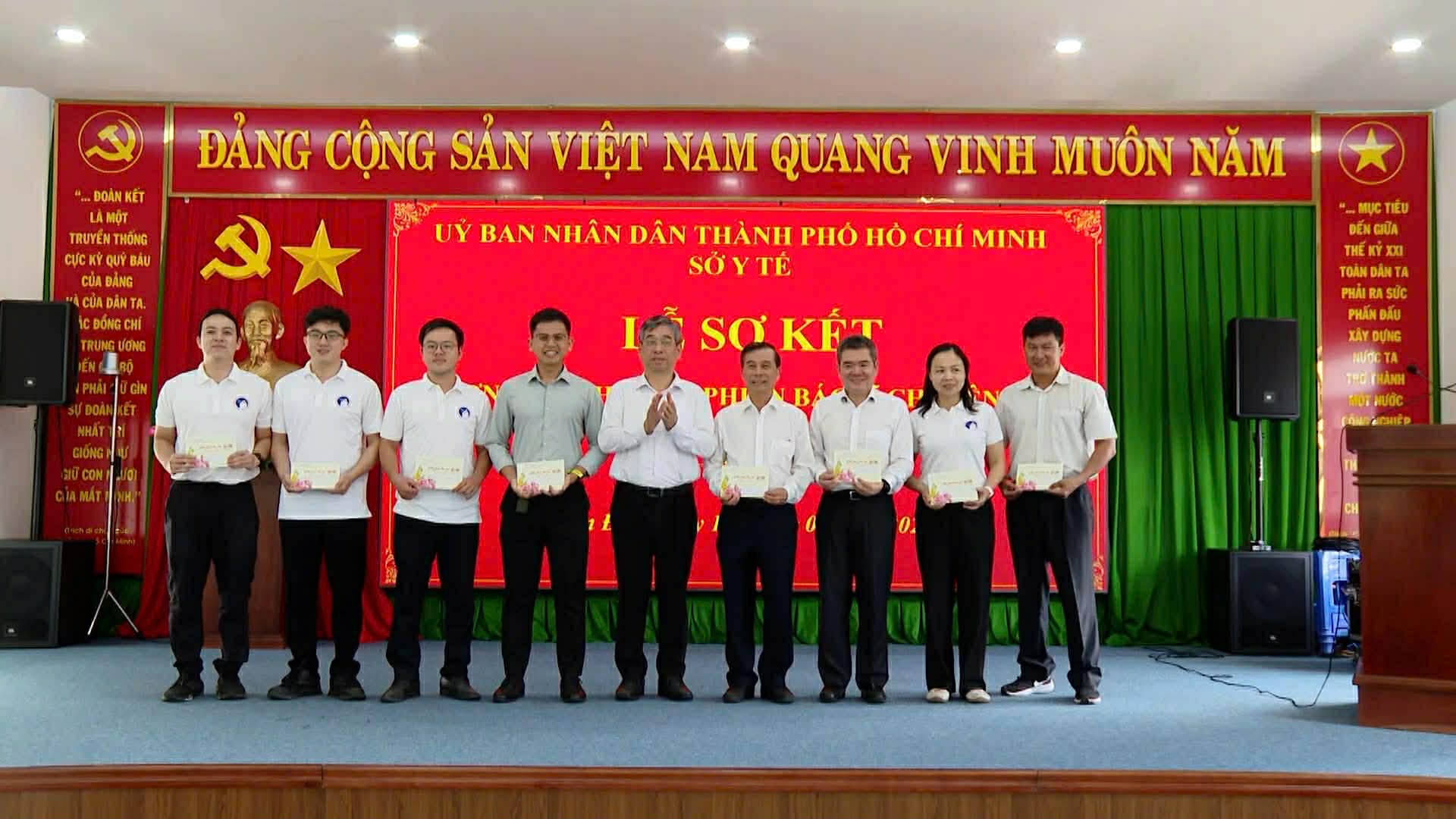 Phó Bí thư Thành ủy TPHCM Nguyễn Phước Lộc: Sự thụ hưởng rõ nét, toàn diện của người dân Côn Đảo - Ảnh 2.