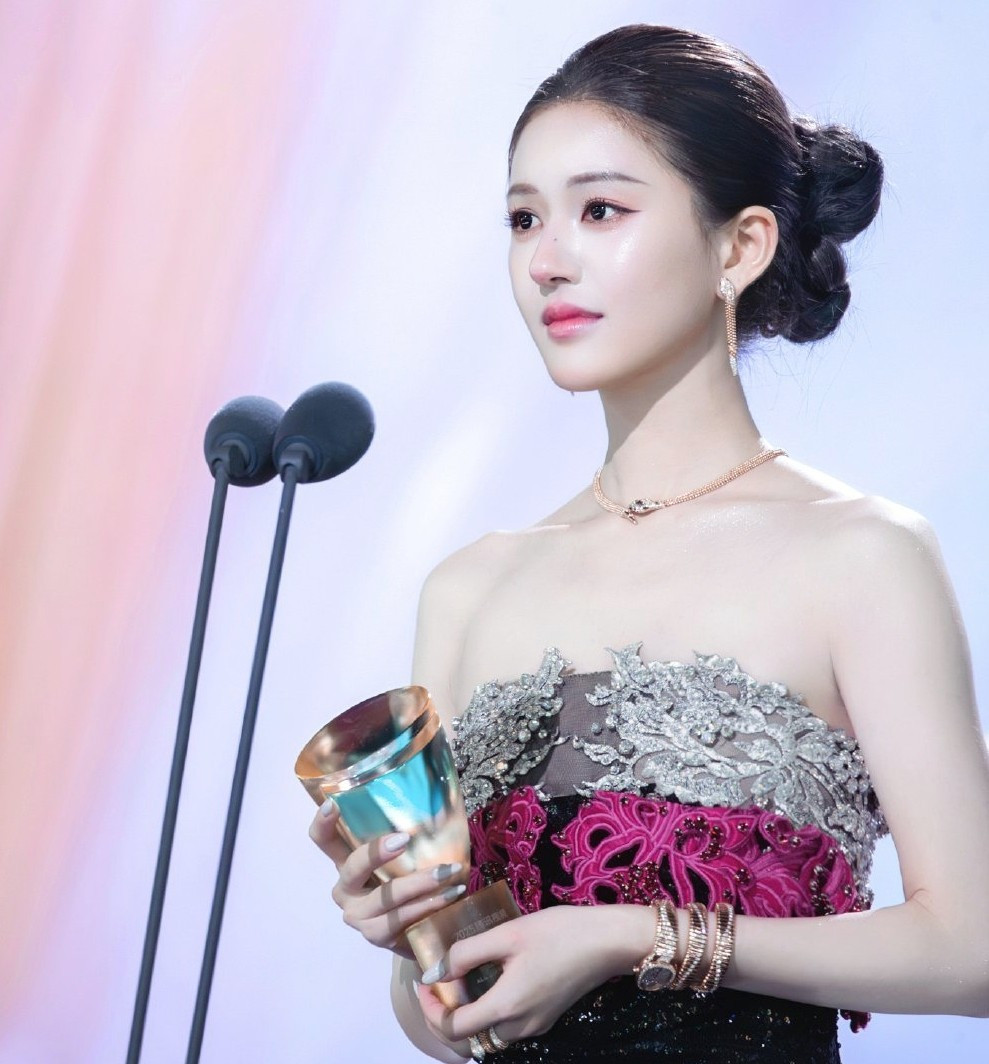 Sự trở lại của Triệu Lộ Tư có phải là 