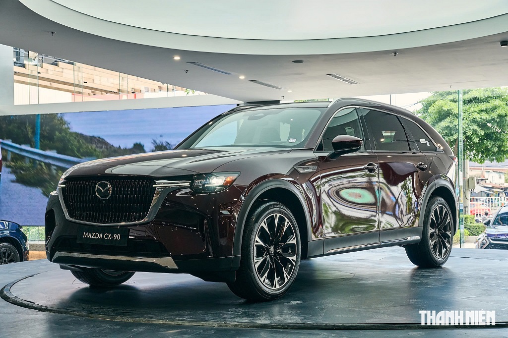 THACO AUTO nhận đặt cọc SUV cỡ lớn Mazda CX-90, giá dự kiến 2,5 tỉ đồng- Ảnh 1.