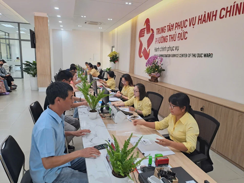 Ban Thường vụ Thành ủy TP.HCM: Tuyển dụng đặc cách chuyên gia, quản lý tập đoàn công nghệ để bố trí làm lãnh đạo, quản lý -tuyen-dung-cong-chuc-tphcm 2.jpg