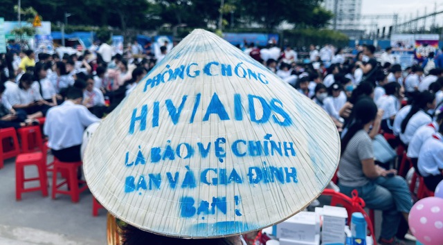 TP.HCM sau hợp nhất đang quản lý bao nhiêu người nhiễm HIV/AIDS?- Ảnh 1.