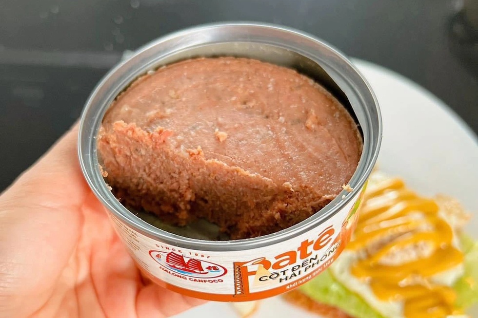 Tâm bão” 130 tấn thịt lợn tả châu Phi và 2 lần xử lý của Highlands Coffee - 1