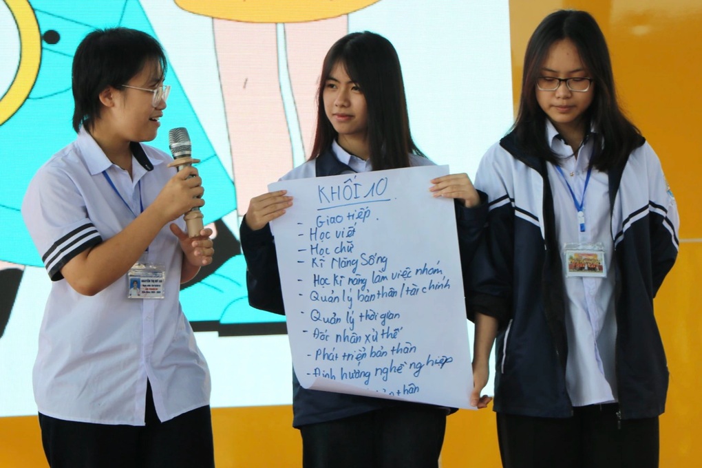 Tạm dừng phương án thi lớp 10 với bài tổ hợp 6 môn - 1