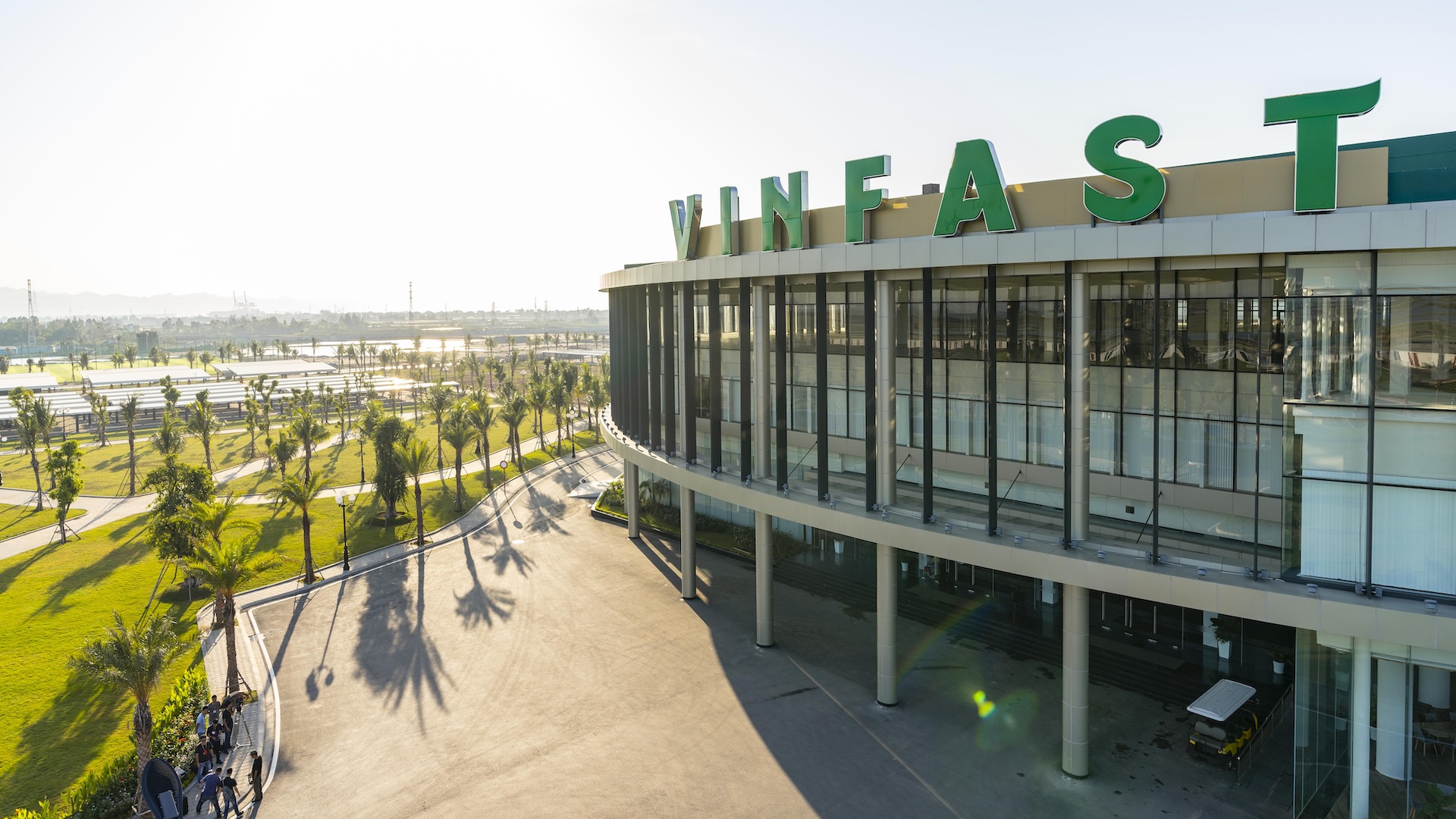 - Ảnh 3. - Ảnh 3.