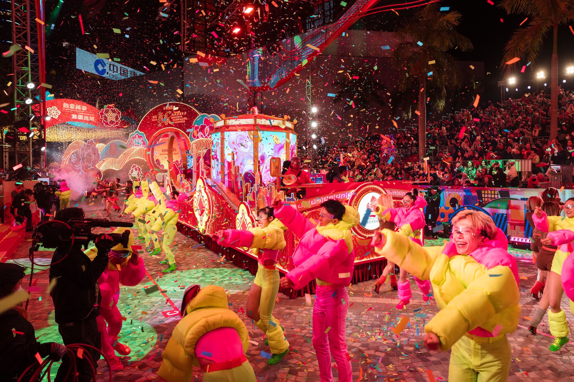 Tết Bính Ngọ ở Hồng Kông còn có thể thế này?- Ảnh 1.