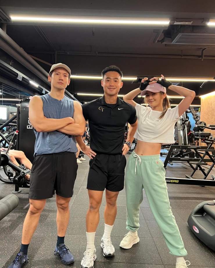 Thái Trác Nghiên chăm tập luyện cùng bạn trai PT kém 10 tuổi - 1