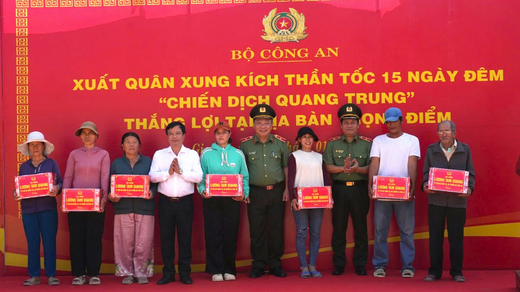 Thần tốc 15 ngày đêm về đích 'Chiến dịch Quang Trung' - Ảnh 1.