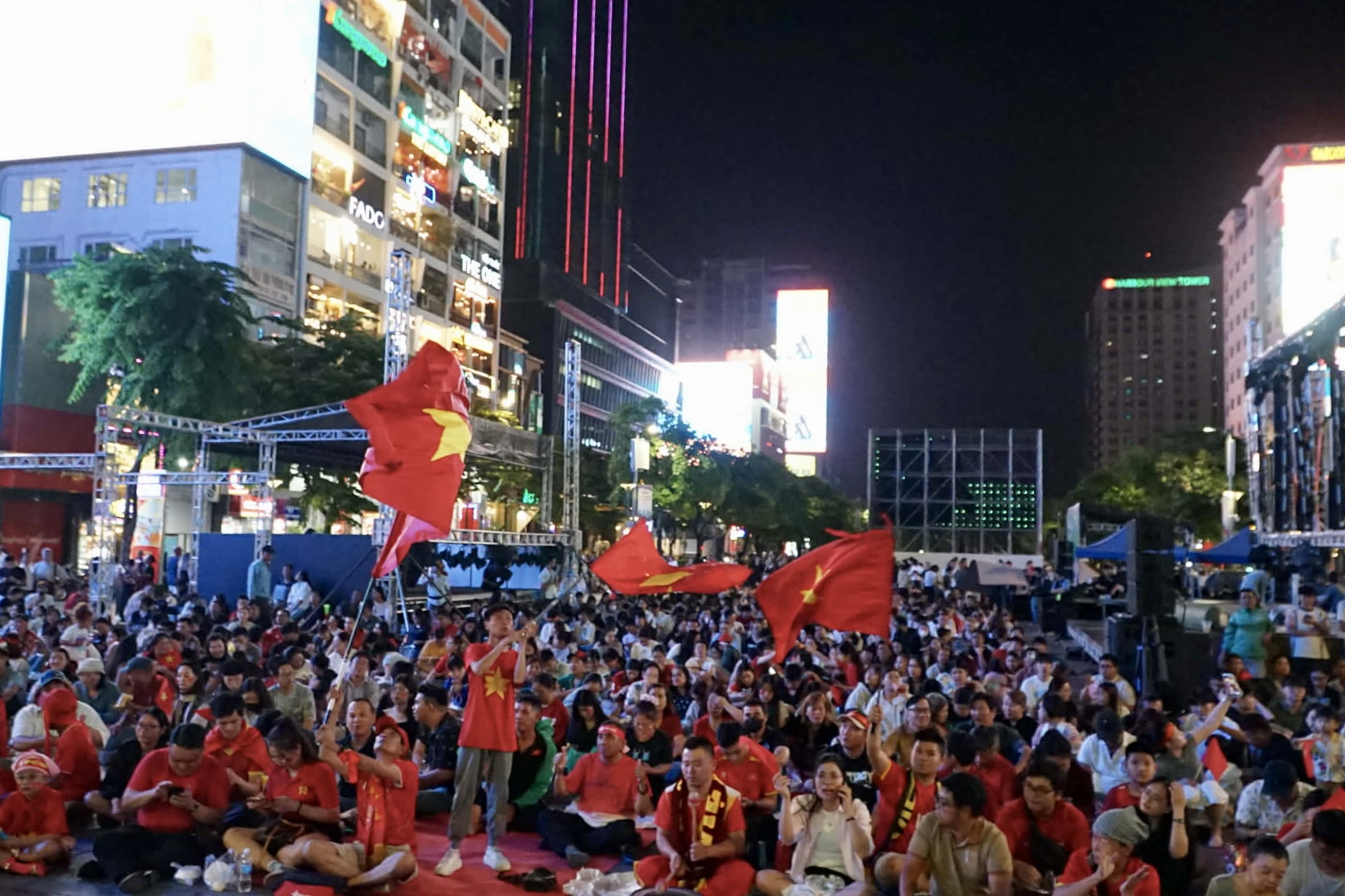 Thắng rồi, bão thôi!- Ảnh 1.