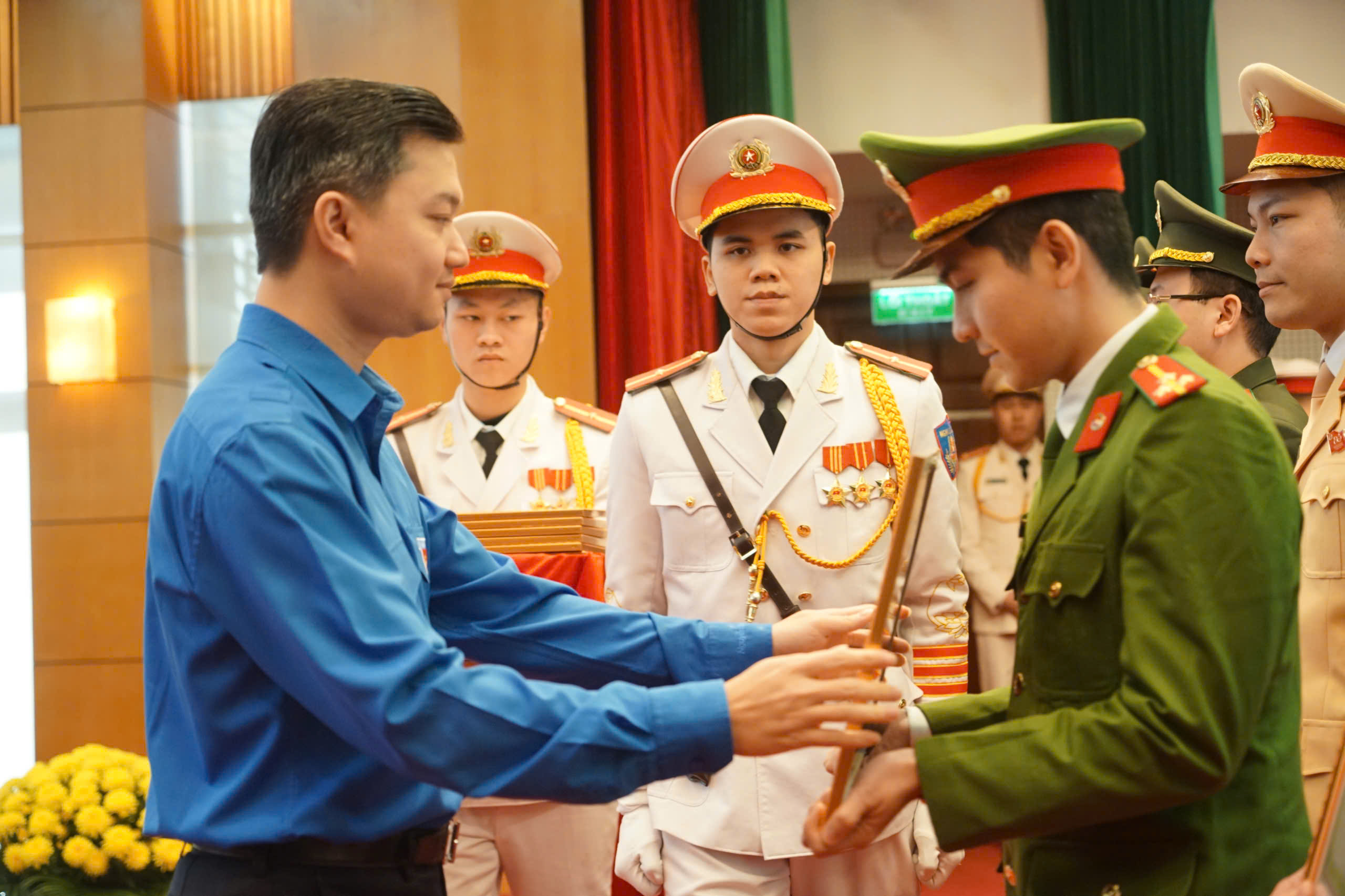 Tội phạm mạng - Ảnh 3.