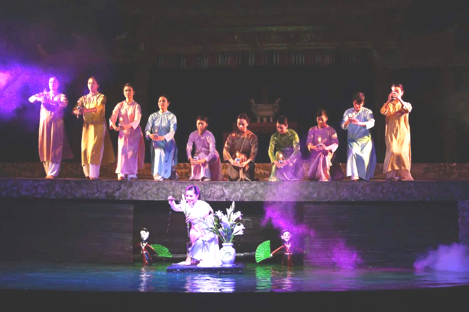 Thấy gì từ 'Cảm xúc Long Thành'? - Ảnh 1.