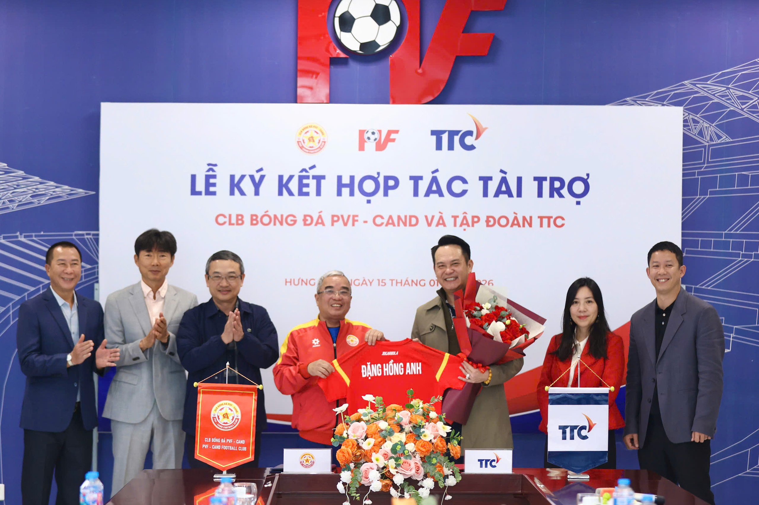 'Lò luyện ngọc' của U.23 Việt Nam đón tin vui: Thêm động lực đua V-League- Ảnh 1.