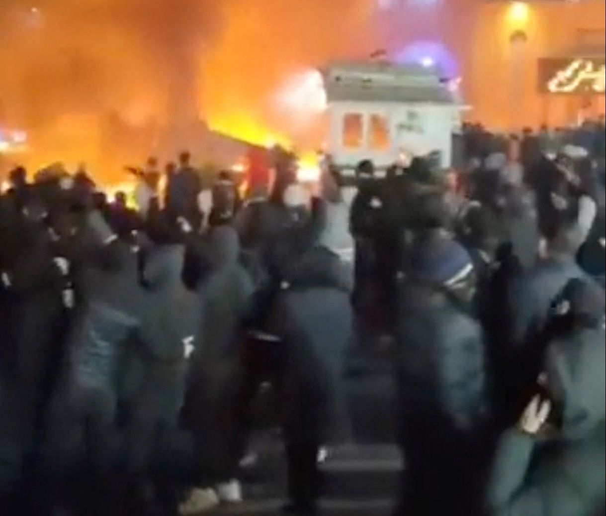 - Ảnh 1. - Ảnh 1.