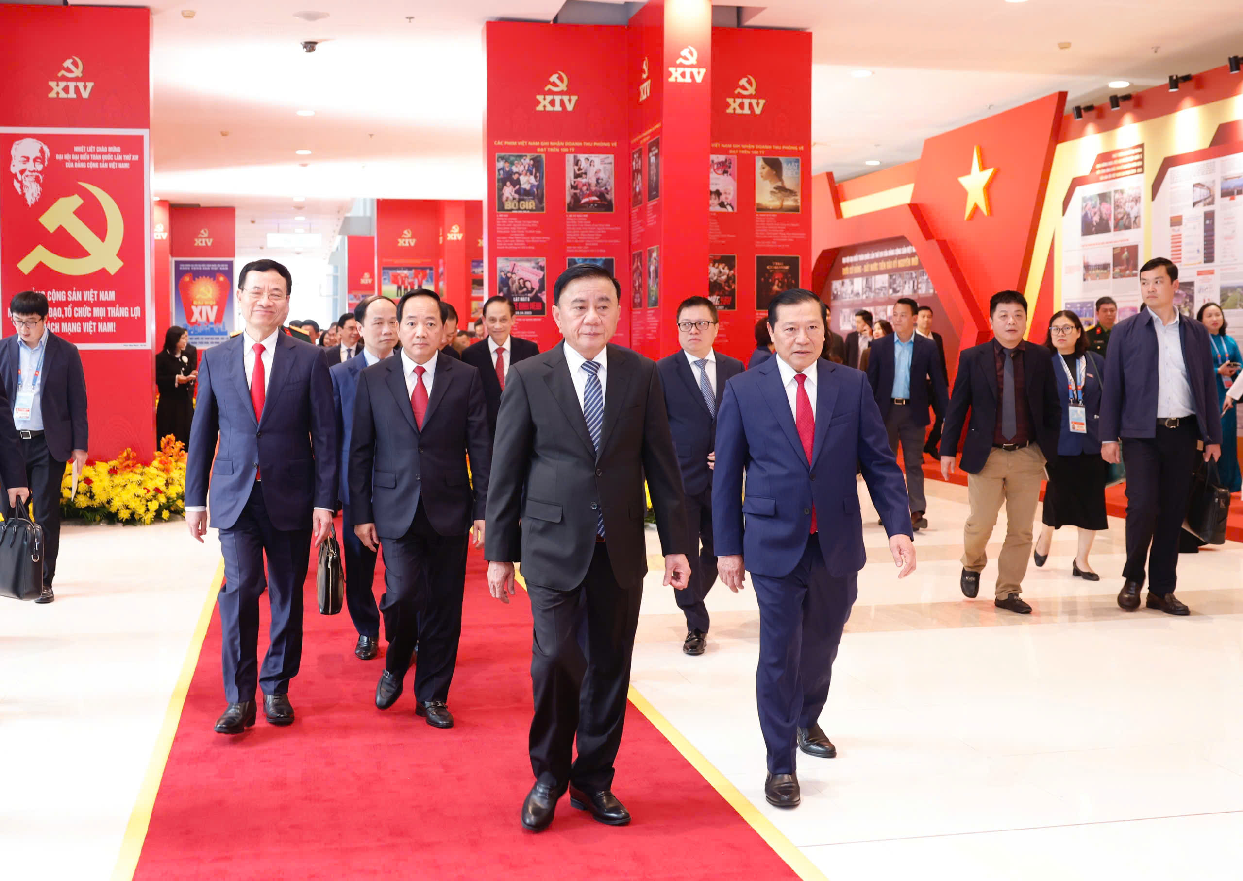 Công tác nhân sự Trung ương Đảng khóa XIV: Đảm bảo dân chủ và thống nhất cao - Ảnh 2.