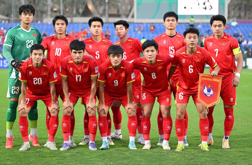 Thủ môn Cao Văn Bình: Siêu dự bị hóa người hùng trước U23 Hàn Quốc - 1