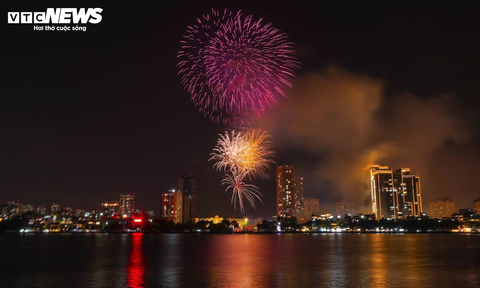 Thủ tướng yêu cầu gộp 2 tháng lương hưu chi trả vào dịp Tết Nguyên đán- Ảnh 1.