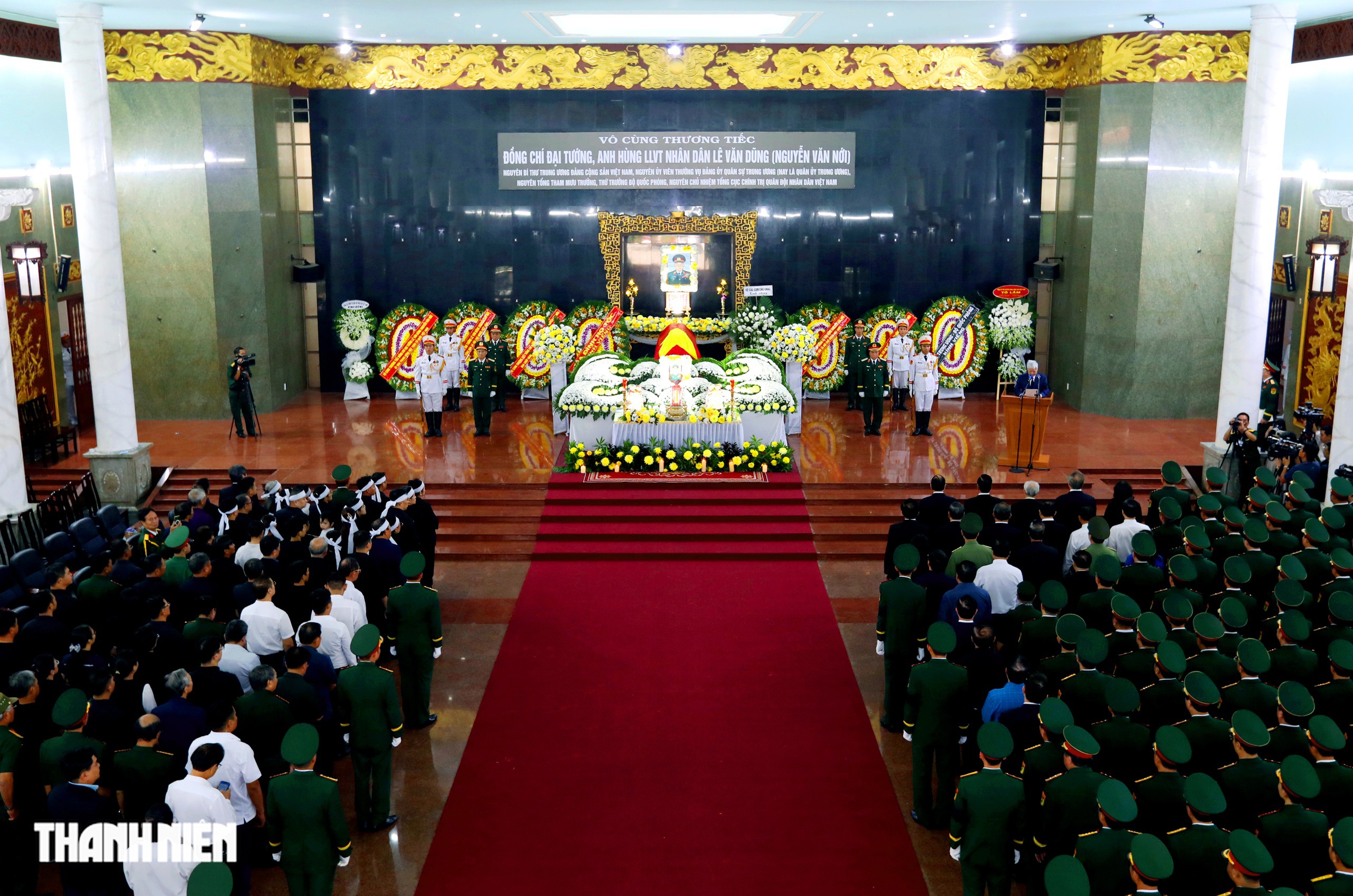 Tiễn biệt đại tướng Lê Văn Dũng, người con ưu tú của quê hương Đồng Khởi- Ảnh 1.