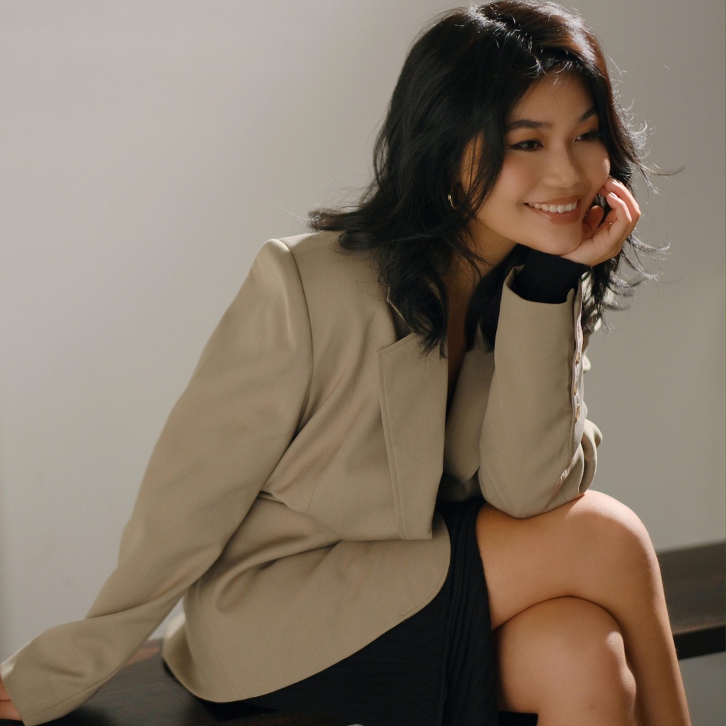 Tiktoker xinh đẹp mở cánh cửa Đại học Quốc gia Singapore nhờ có người yêu - 1