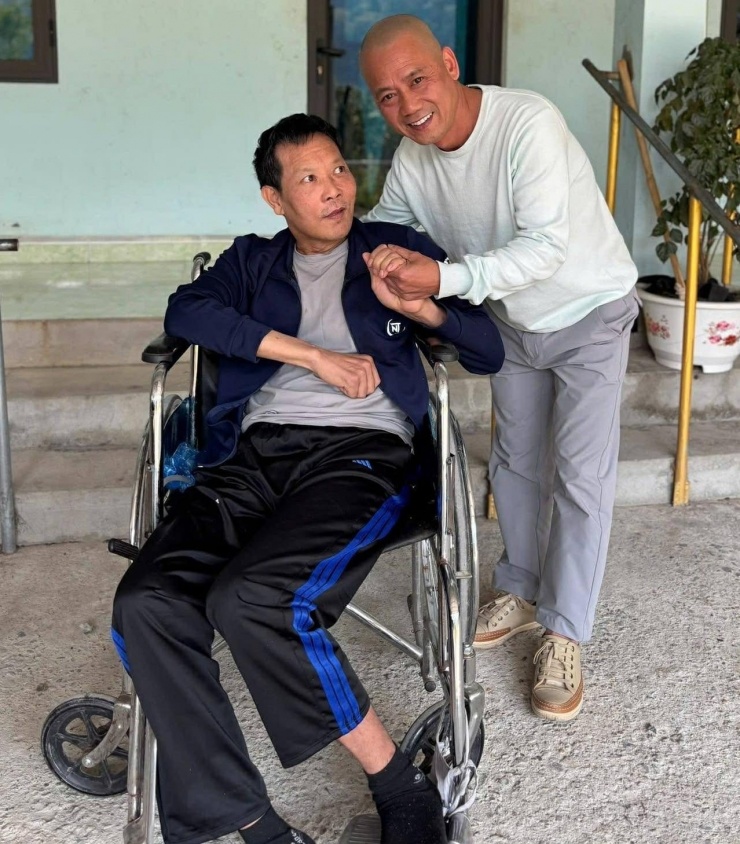 Tình trạng diễn viên Thái Hòa 1 Sức khỏe diễn viên Thái Hòa có nhiều chuyển biến tích cực.