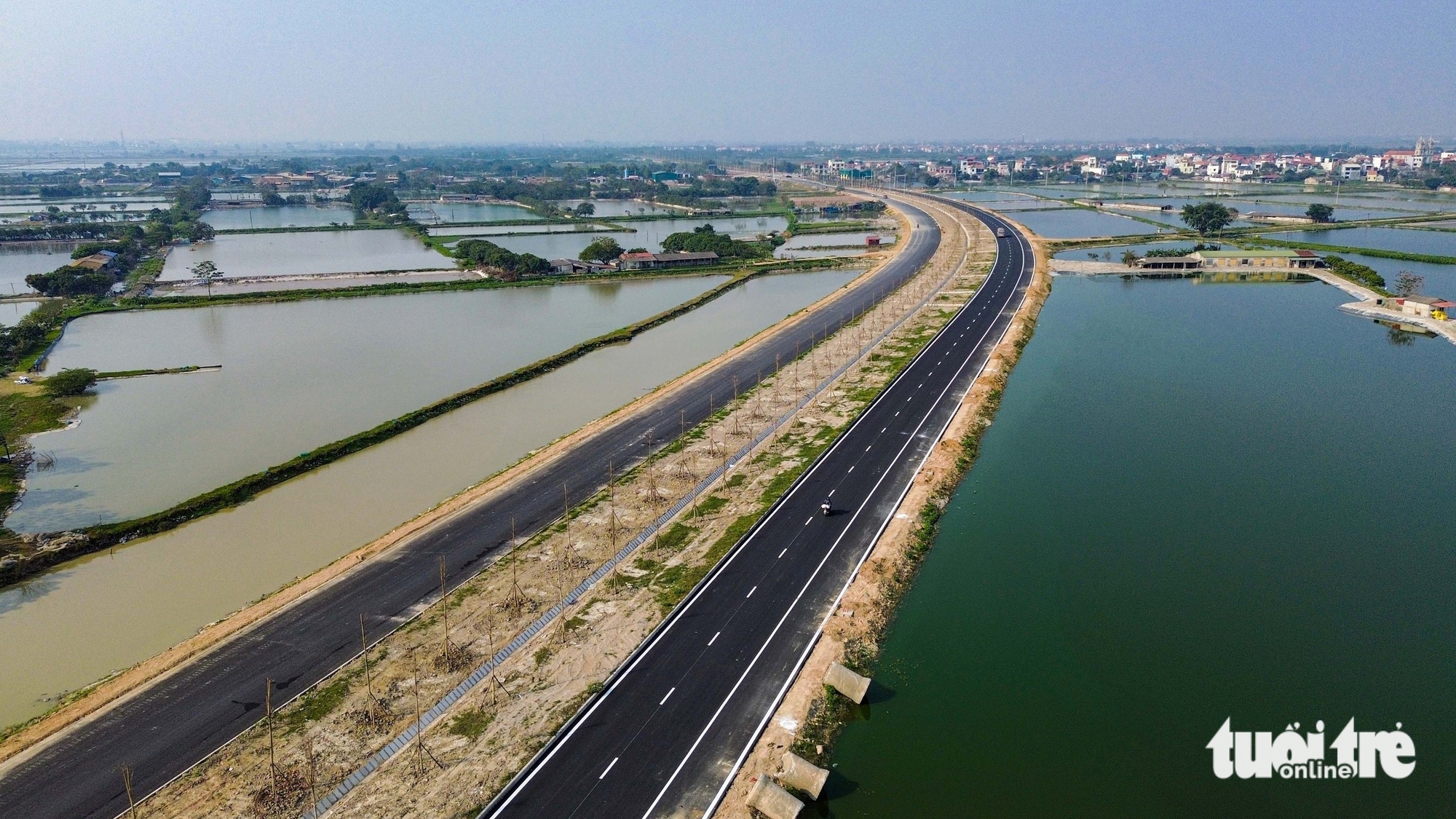 Toàn cảnh con đường dài 41km, trị giá hơn 6.000 tỉ đang được thi công ở Hà Nội - Ảnh 1.