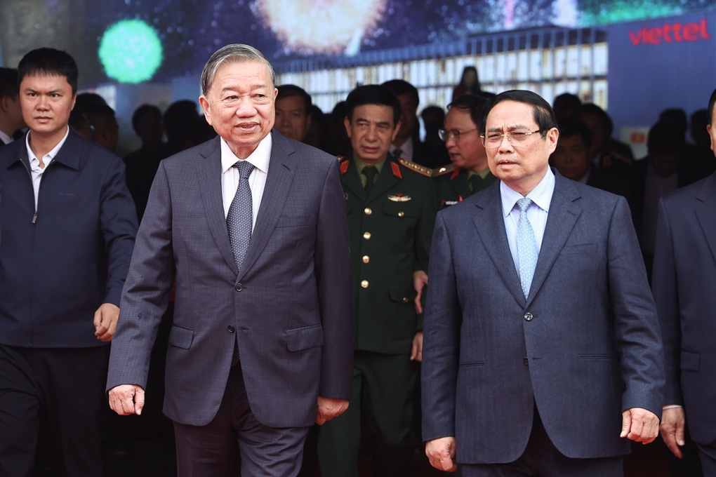 Tổng Bí thư, Thủ tướng Chính phủ dự lễ khởi công nhà máy chế tạo chip bán dẫn đầu tiên tại Việt Nam - 1