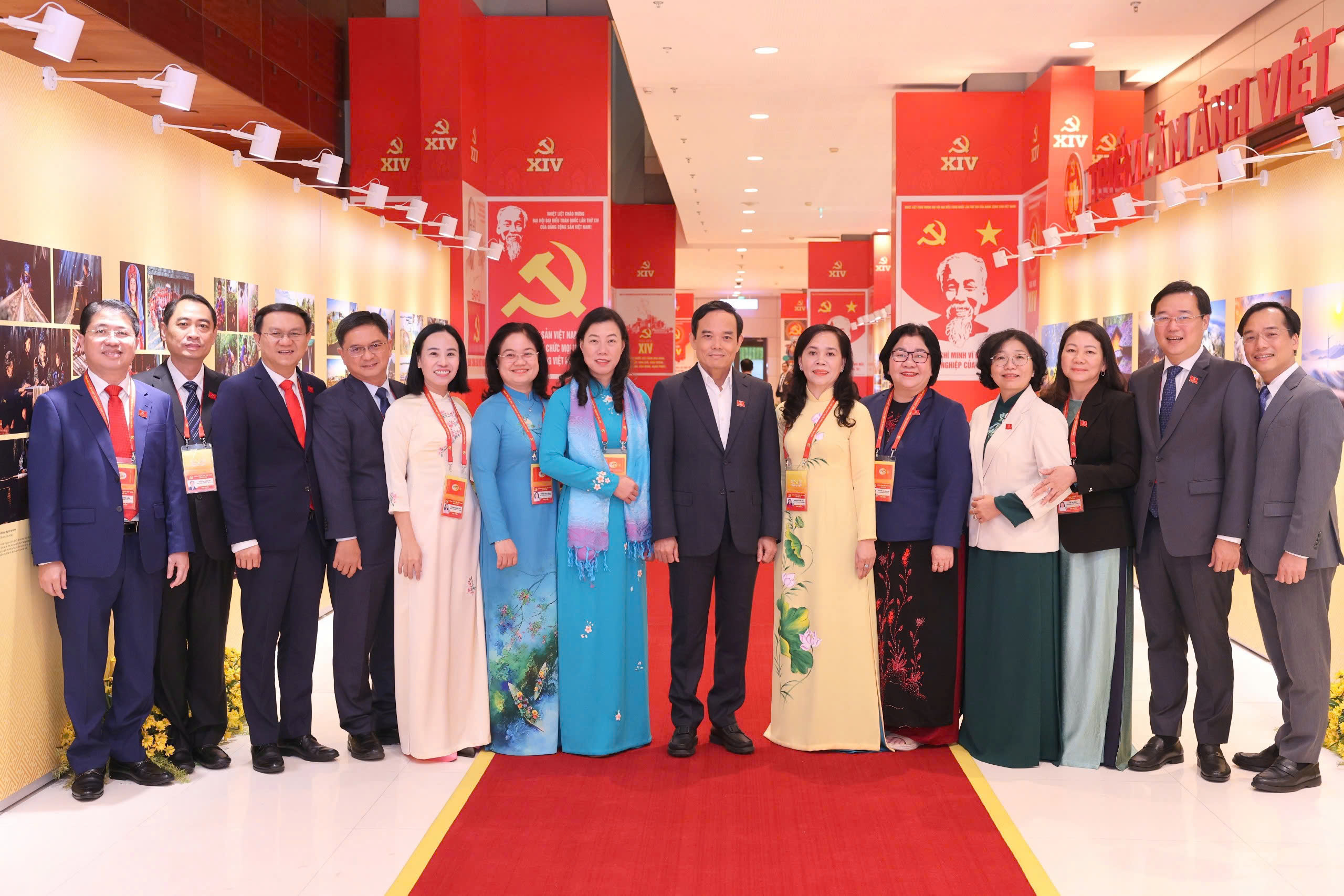 Tổng Bí thư Tô Lâm, 2 lãnh đạo chủ chốt và 7 Ủy viên Bộ Chính trị tái cử Trung ương khóa XIV - Ảnh 3.