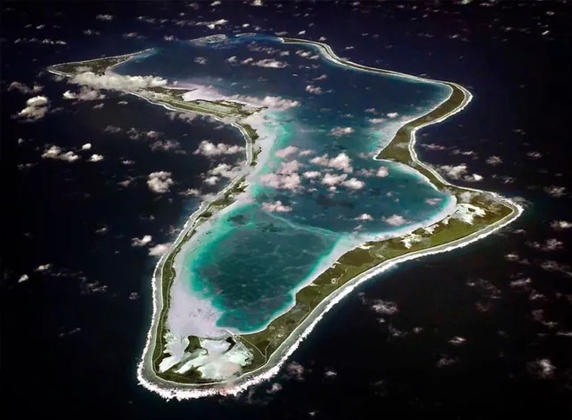 Tổng thống Donald Trump chỉ trích Anh về quyết định liên quan đến Chagos - Ảnh 1.