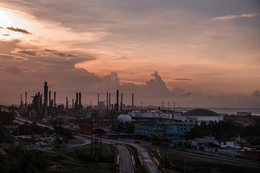 Tổng thống Donald Trump gặp các trùm dầu Mỹ, bàn kế hoạch trở lại Venezuela - 1