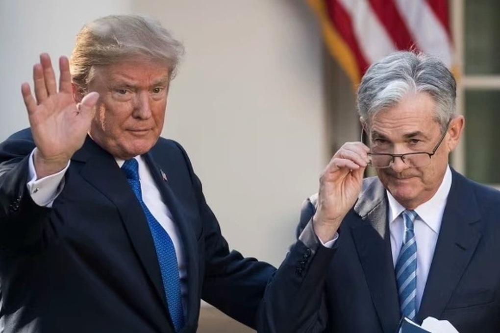 Tổng thống Trump hé lộ nhân tố cho ghế nóng chủ tịch Fed - 1