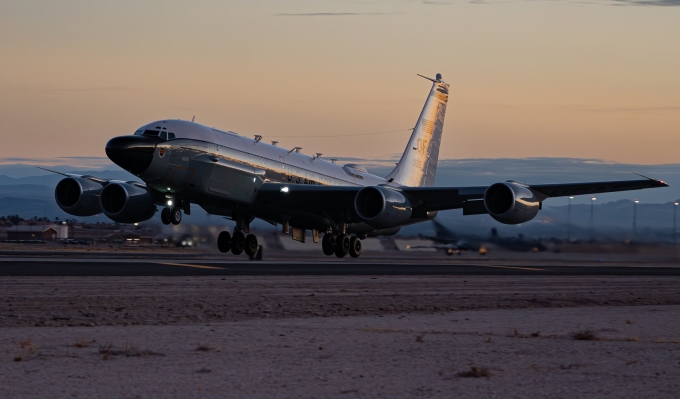 Trinh sát cơ RC-135 cất cánh từ căn cứ Nellis, bang Nevada, Mỹ tháng 2/2025. Ảnh: USAF