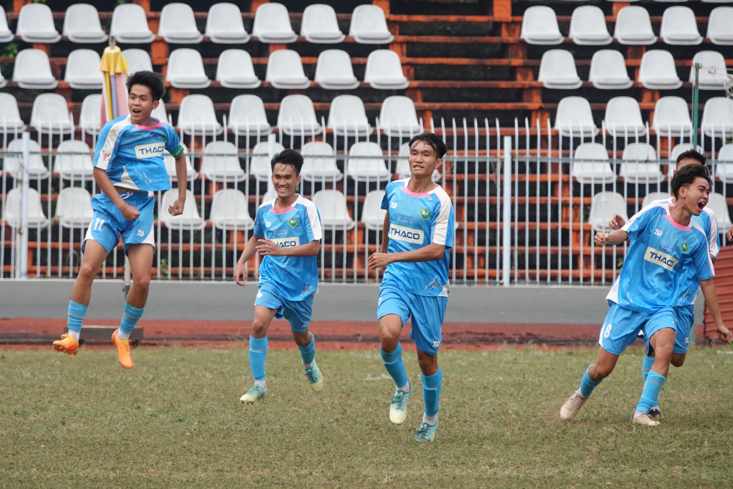 Trường ĐH Sư phạm Kỹ thuật Vĩnh Long:Nhân tố bất ngờ tại TNSV THACO cup 2026- Ảnh 1. Trường ĐH Sư phạm Kỹ thuật Vĩnh Long:Nhân tố bất ngờ tại TNSV THACO cup 2026- Ảnh 1.