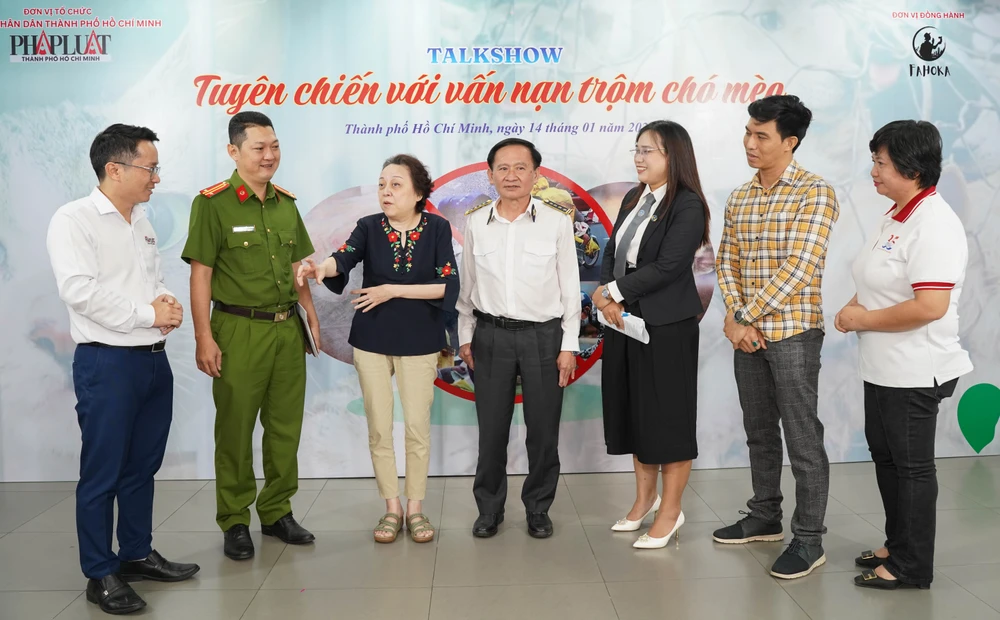 tuyen-chien-voi-nan-trom-cho-meo-go-nut-that-phap-ly-de-cham-dut-tan-goc (37).jpg