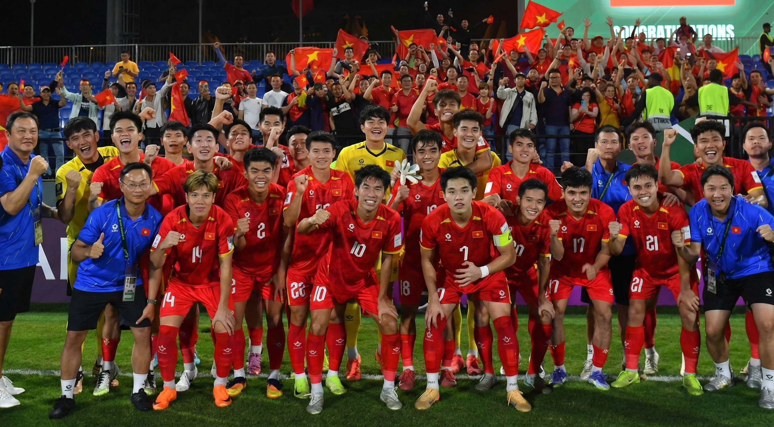 U23 Việt Nam rộng cửa vào tứ kết - Ảnh 1.