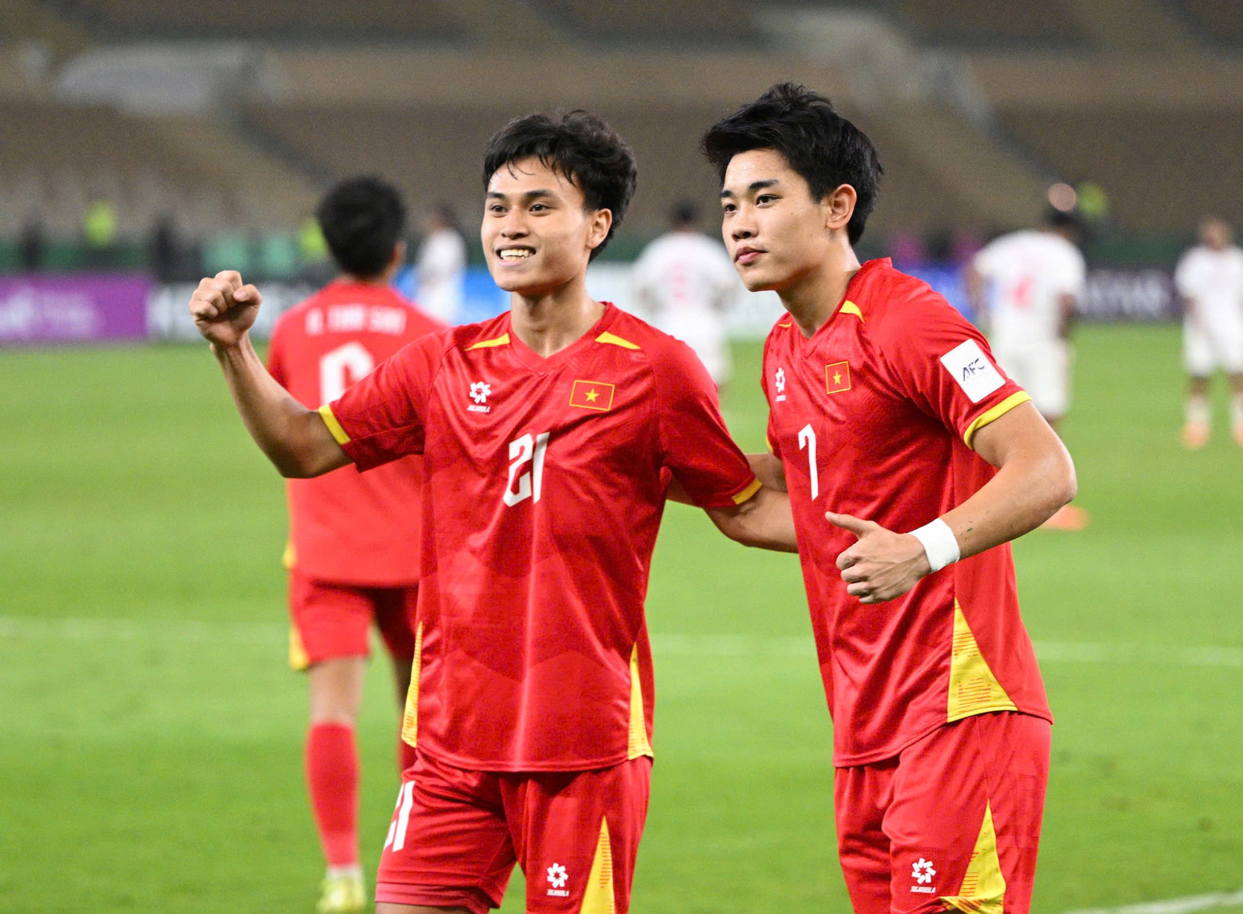 AFC: U.23 Việt Nam sẽ là thử thách cực đại cho hàng phòng ngự đội Trung Quốc- Ảnh 1.