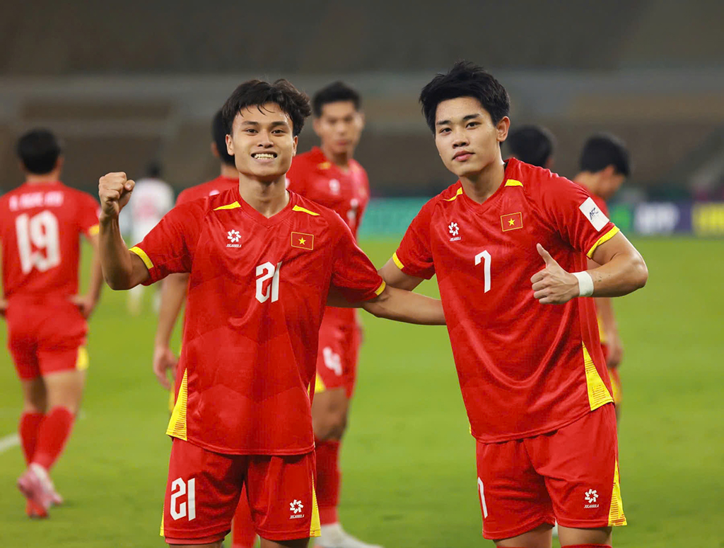 U.23 Việt Nam sẽ vào chung kết bằng sự biến ảo, trang phục đỏ đấu U.23 Trung Quốc- Ảnh 1.