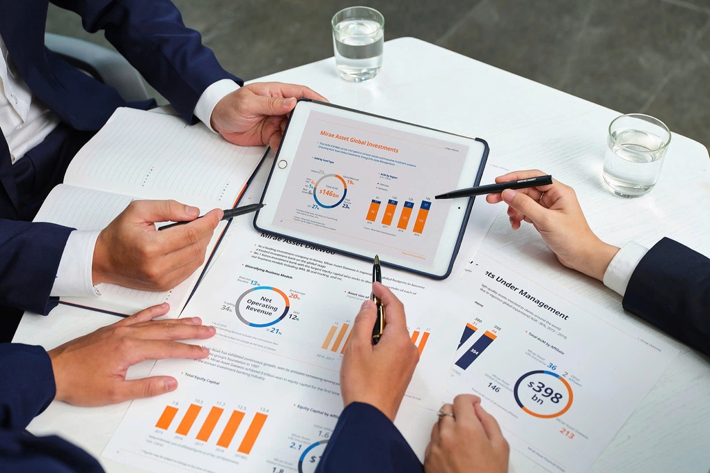 VN-Index tăng 41%, loạt công ty chứng khoán ngoại báo lãi hàng trăm tỷ đồng - 1