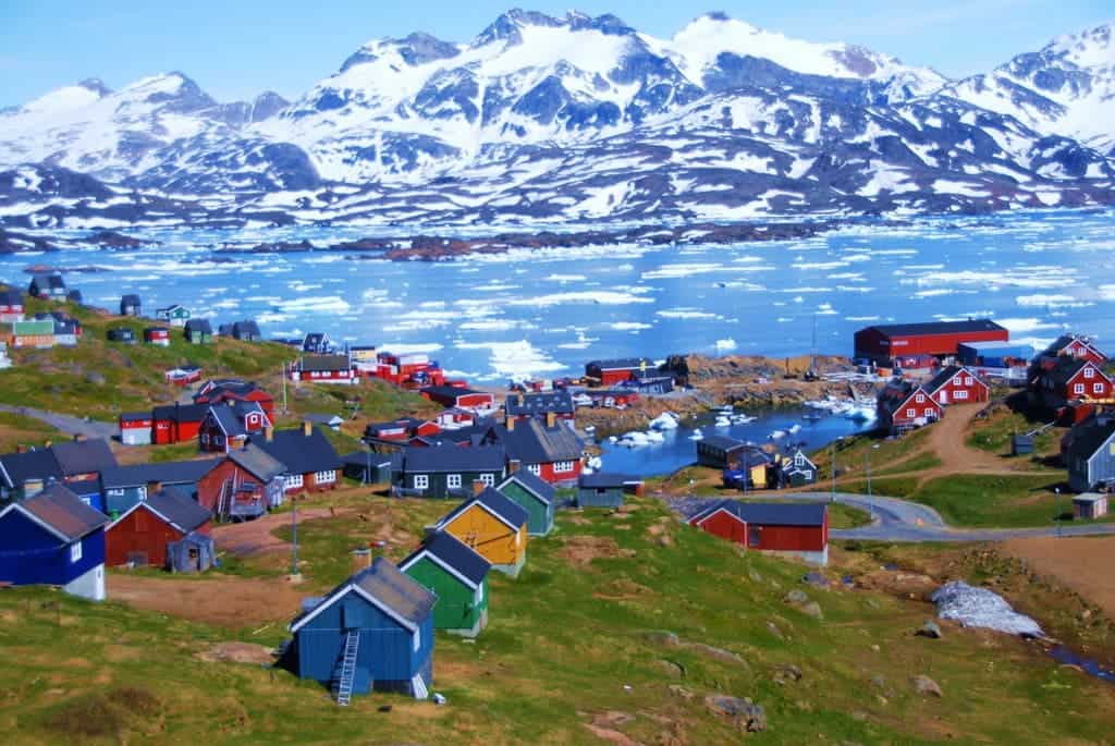Vì sao Greenland có tên như vậy nhưng không hề 