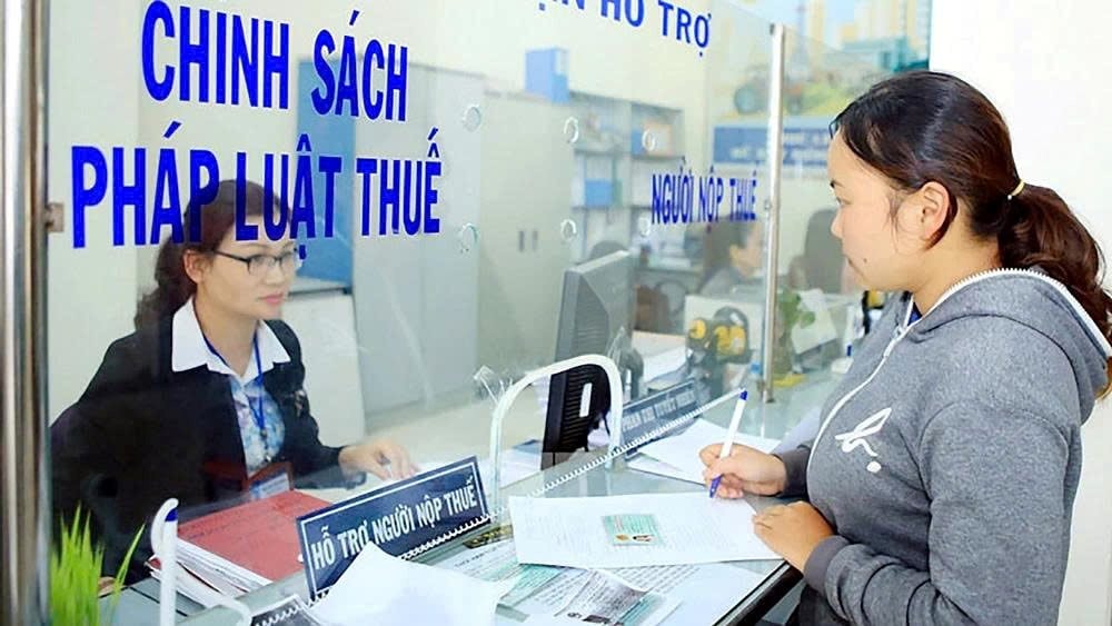 Vì sao hộ kinh doanh không thể qua mắt cơ quan, cố tình kê khai doanh thu ít hơn thực tế để nộp thuế ít hơn?- Ảnh 1.