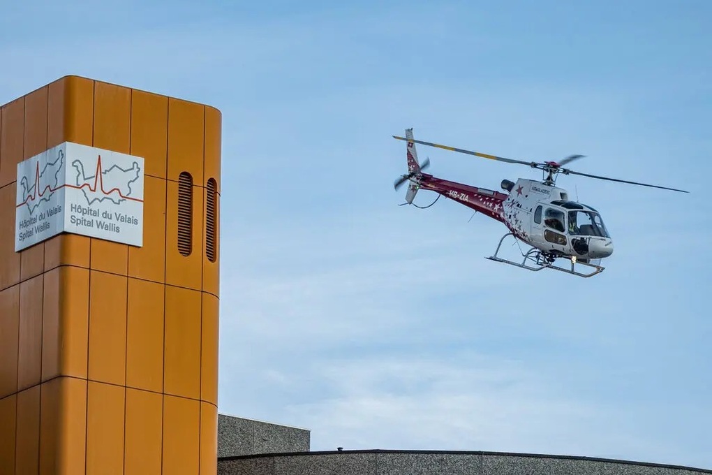 Viện bỏng quá tải, Thụy Sĩ chuyển nạn nhân vụ cháy sang các nước - 1