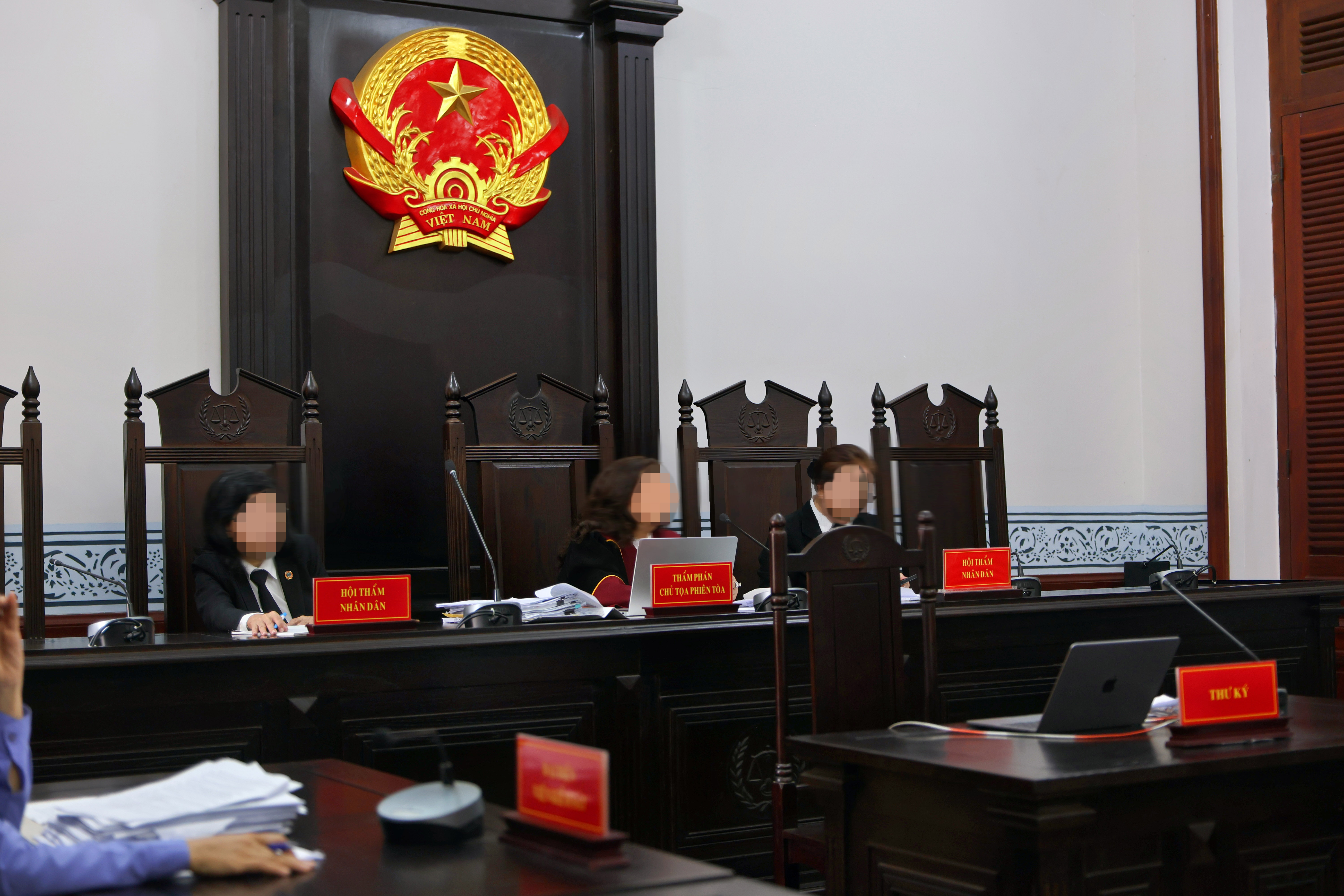 Vợ chồng cạn nghĩa, đòi nhau từng đồng - Ảnh 1.