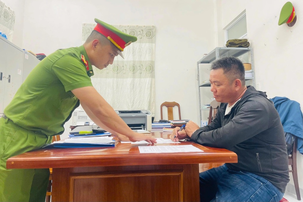 Vụ đánh người đến tàn phế 2 năm trước: Bố nạn nhân cũng bị tấn công - 2