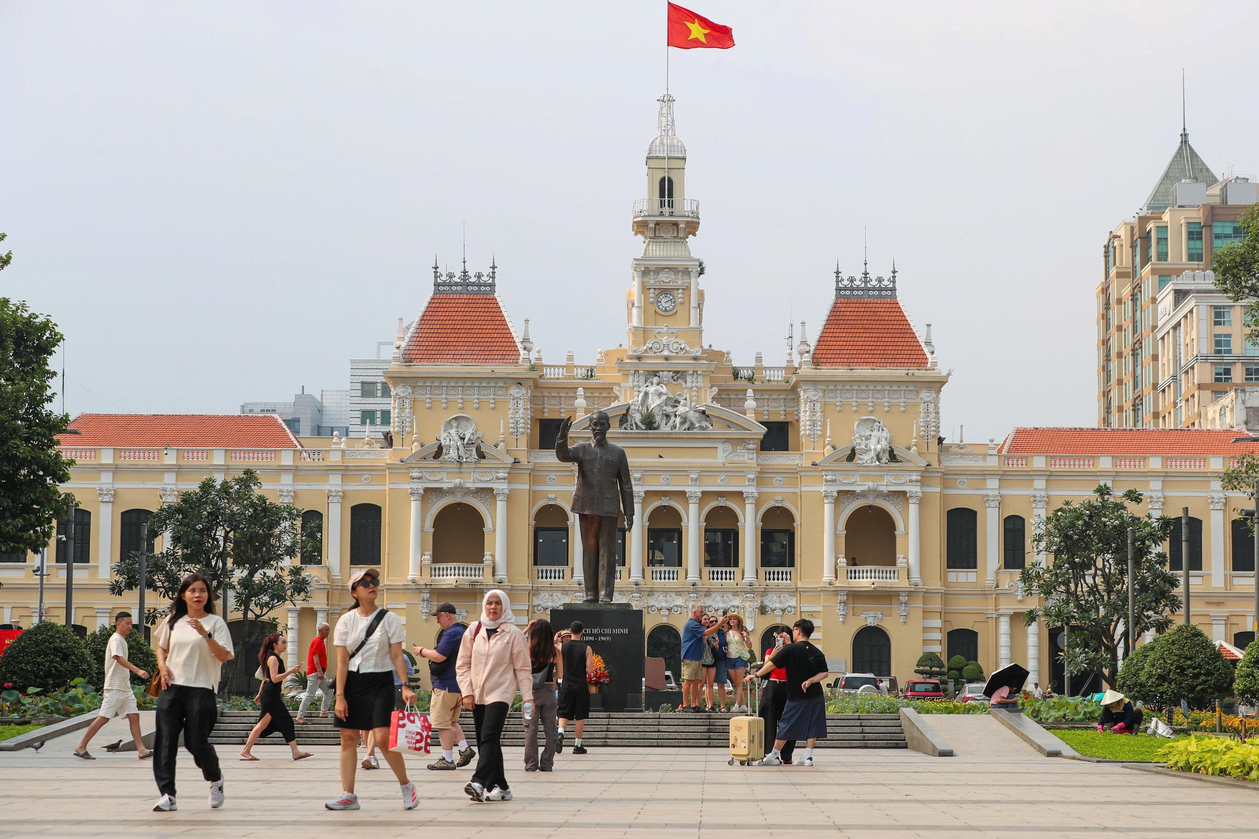 Vững vàng bước vào giai đoạn phát triển mới - Ảnh 1.