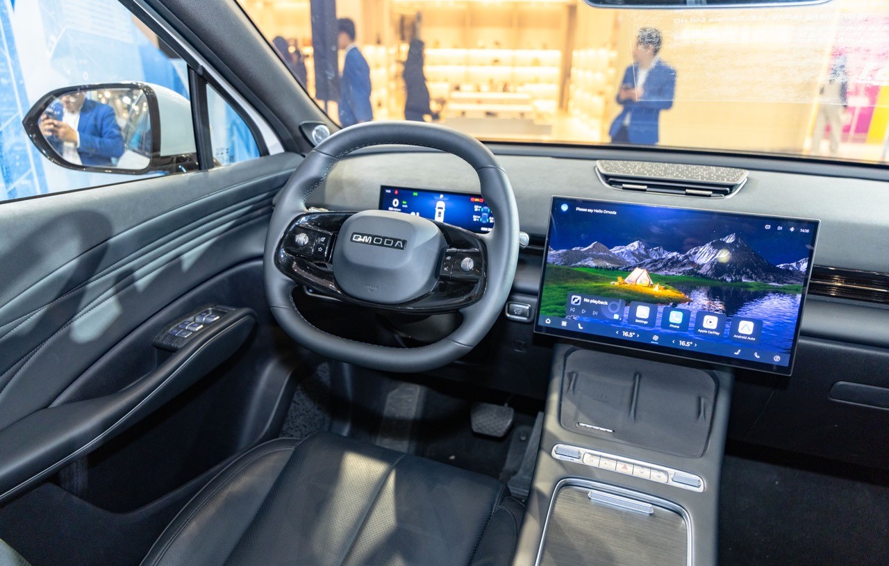 Xe Trung Quốc Omoda C7 trình làng khách Việt, giá cao hơn Mazda CX-5 gần 100 triệu- Ảnh 2.