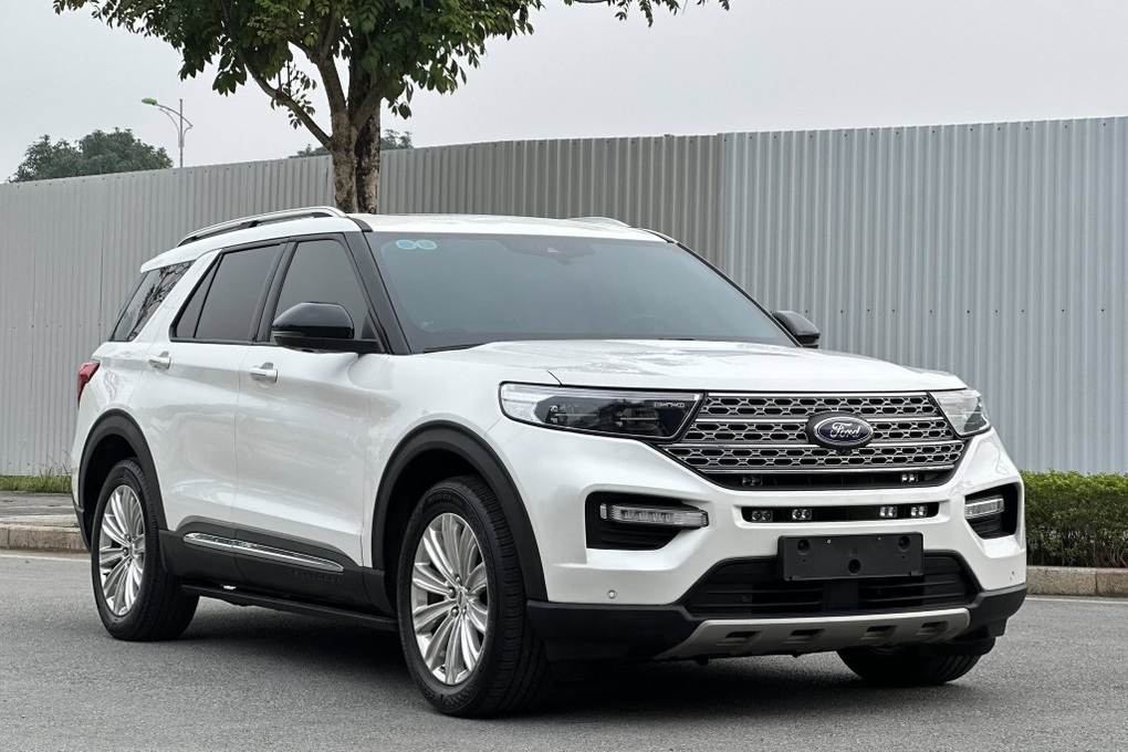 Xe mới ngừng bán, Ford Explorer gần 4 năm tuổi vẫn đắt hơn Palisade mới - 1