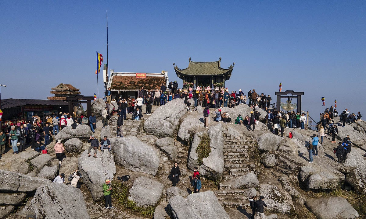 Tin vui: Yên Tử, Cố đô Huế có thể miễn phí, giảm giá vé tham quan cho hàng triệu khách từ năm nay- Ảnh 1.