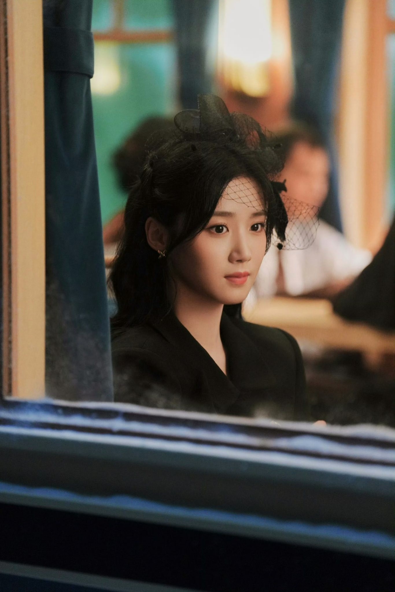 Quá đã với phim Trung Quốc có tận 27 cảnh hôn: Nam chính đẹp chưa từng thấy, vừa ngắm vừa thở oxy- Ảnh 2.