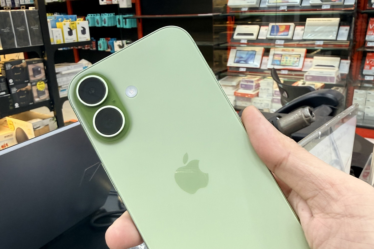 iPhone 18 có nguy cơ bị lu mờ bởi chính iPhone 17 - Ảnh 1.